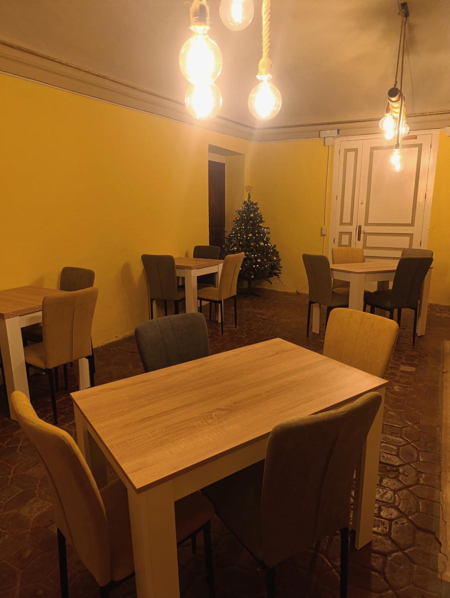 Mas Pitre Bed & Breakfast Besalu Luaran gambar